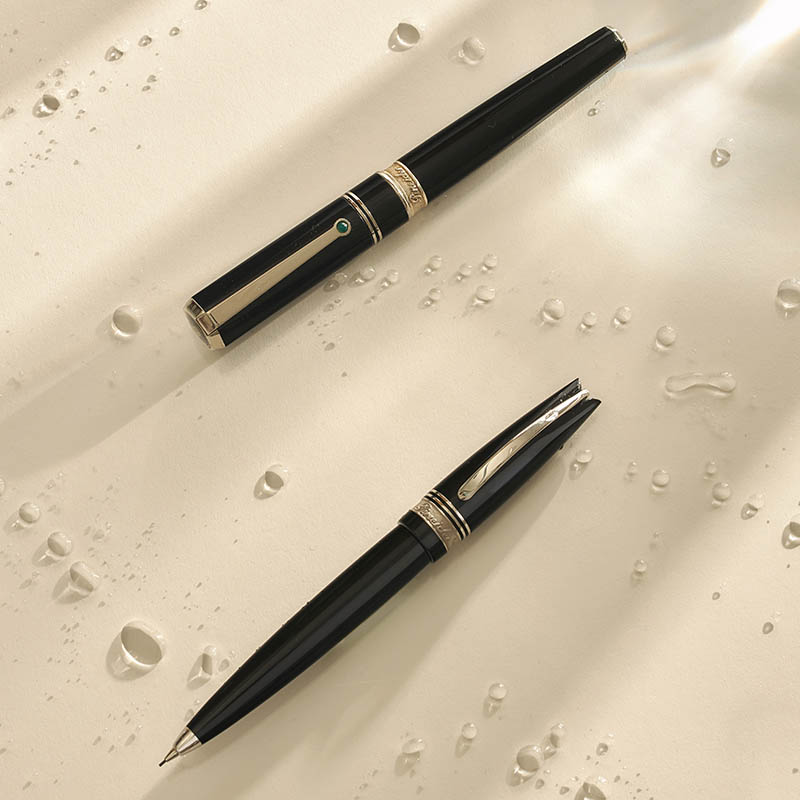 Fountain pen, collection 1949, with silver details and Pineider logo