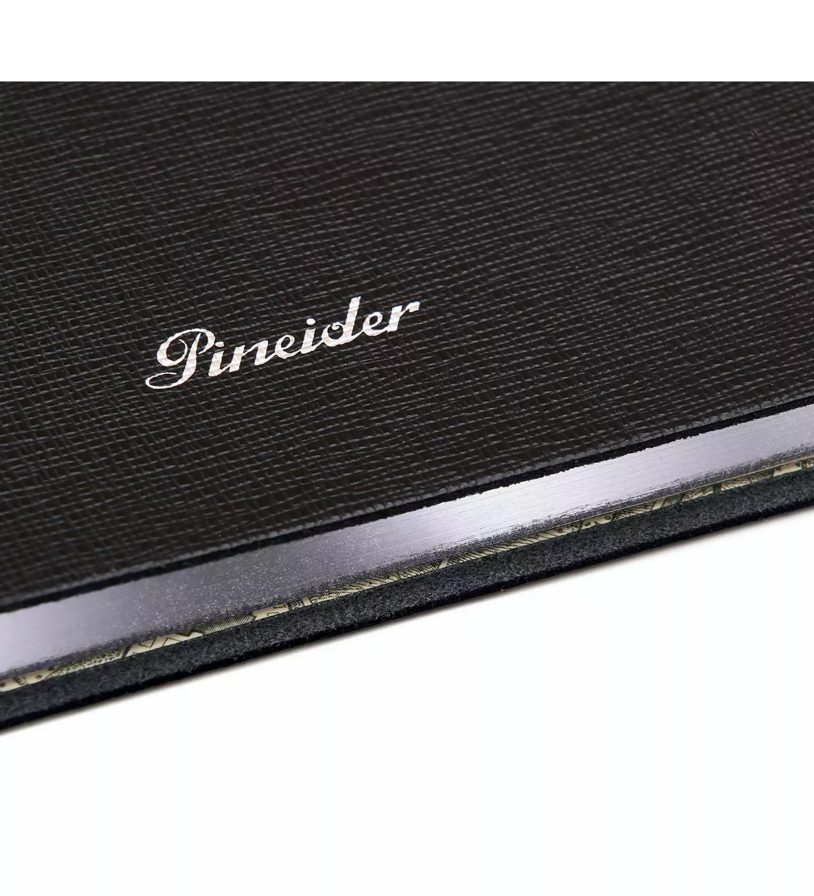 Milano 17X24 Weekly Diary 2027 - Pineider Leather Agenda