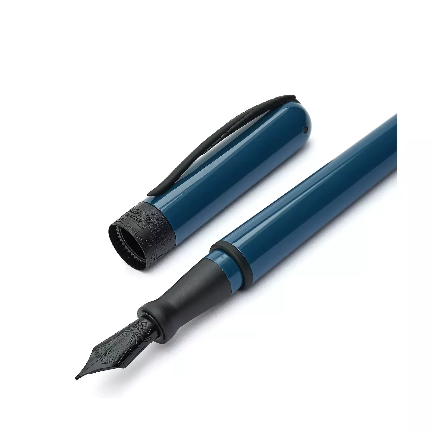 Penna Stilografica Avatar UR Glossy