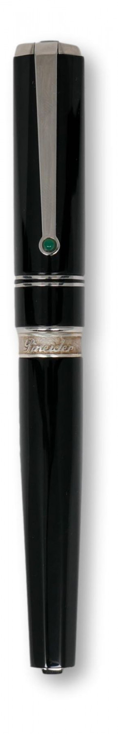 Penna stilografica collezione 1949 con dettagli in argento e logo Pineider